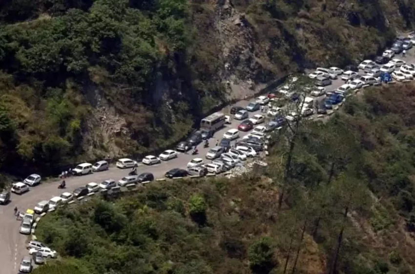  क्रिसमस से पहले ही नैनीताल के लिये शुरू हुये यात्रा प्रतिबंध