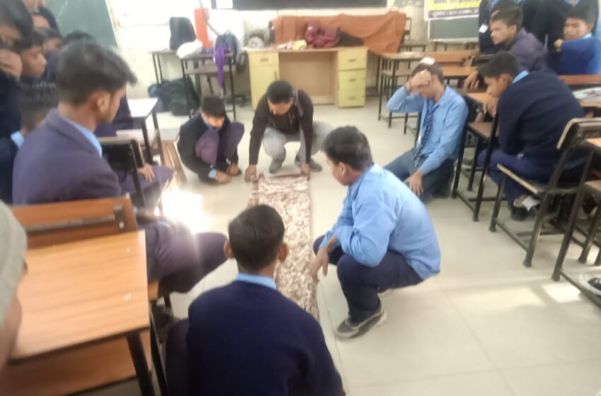  जिलाधिकारी श्रीमती सोनिका के निर्देशों के अनुपालन में विकासखंड रायपुर के राजकीय इंटर कॉलेज किशनपुर में आज 01 दिवसीय आपदा खोज, बचाव एवं प्राथमिक उपचार संबंधी प्रशिक्षण कार्यक्रम का आयोजन किया