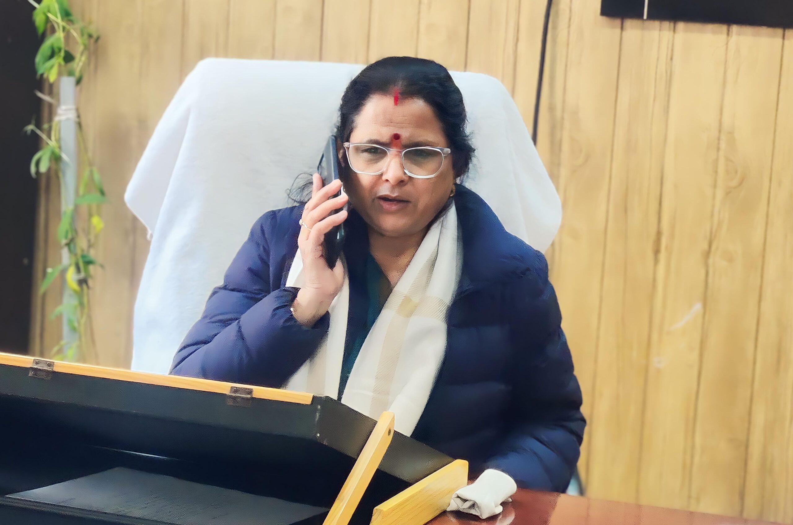  22 वर्षीय विनीता भण्डारी की संदिग्ध अवस्था मे मौत को लेकर महिला आयोग सख्त