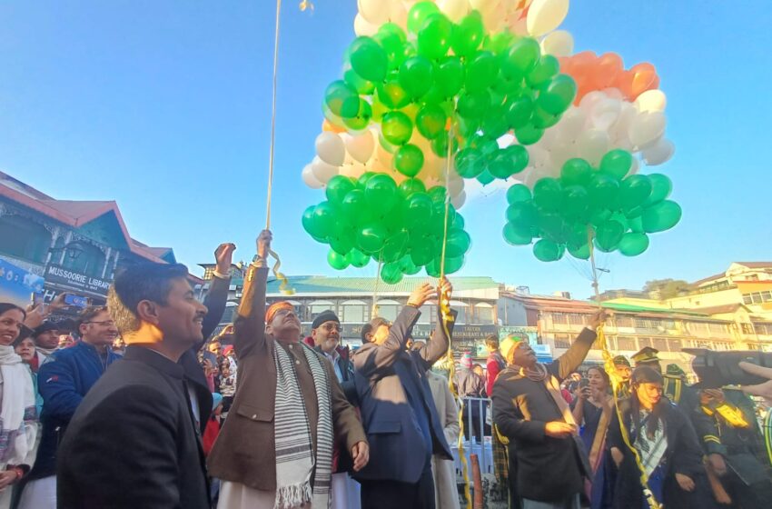  पहाड़ो की रानी मसूरी में आज ‘विन्टरलाईन कार्निवाल-2023’ का प्रभारी मंत्री श्री सुबोध उनियाल एवं माननीय स्थानीय विधायक/ केबिनेट मंत्री श्री गणेश जोशी एवं जिलाधिकारी श्रीमती सोनिका द्वारा कार्यक्रम का विधिवत् शुभारम्भ किया