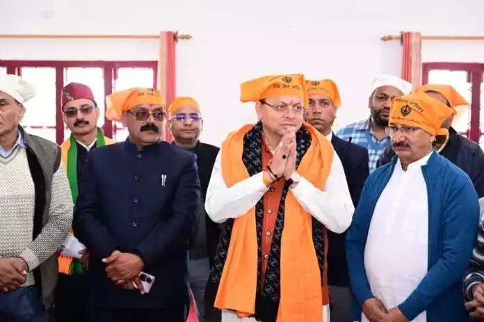  बाल दिवस पर मुख्यमंत्री ने नई टिहरी के गुरुद्वारा में मत्था टेका