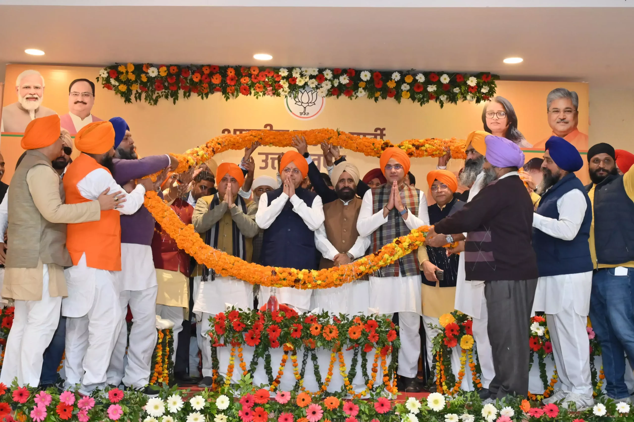  तराई को आबाद करने में सिख समाज का है बड़ा योगदान : मुख्यमंत्री