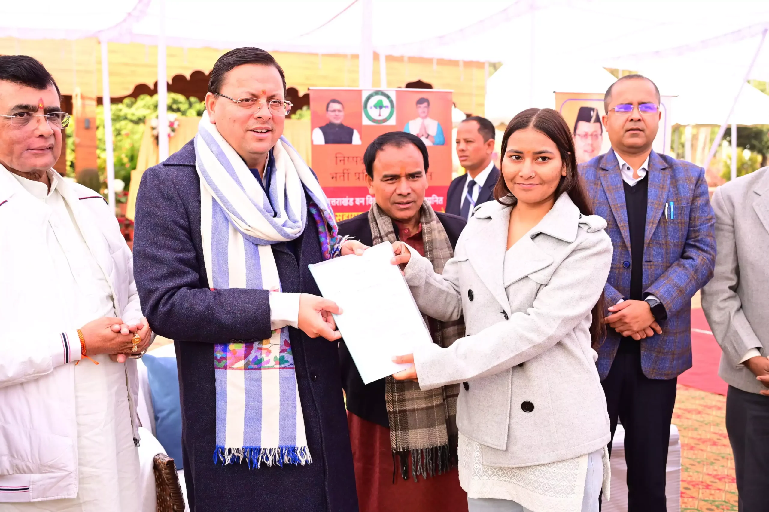  मुख्यमंत्री ने वन विकास में 88 और उच्च शिक्षा विभाग के 08 सहायक लेखाकारों को दिए नियुक्ति पत्र