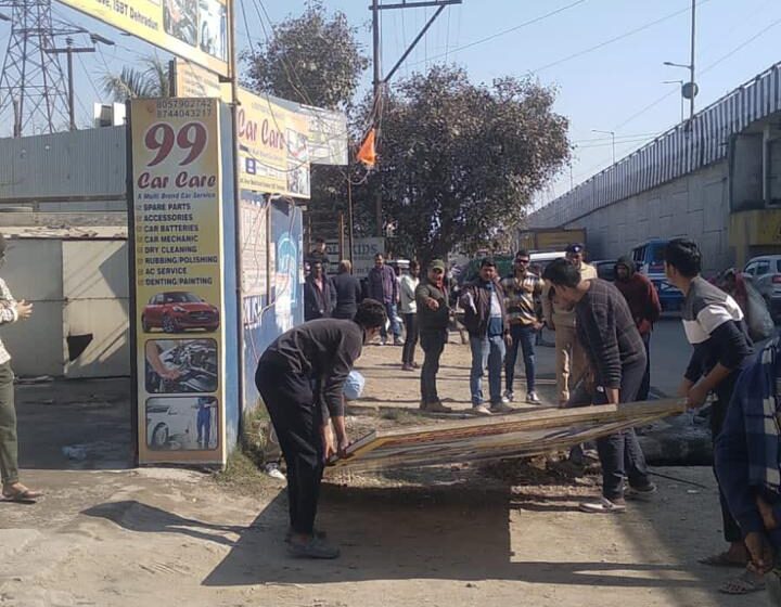  माननीय मुख्यमंत्री श्री पुष्कर सिंह धामी जी द्वारा अतिक्रमण पर प्रभावी कार्यवाई के निर्देश दिए