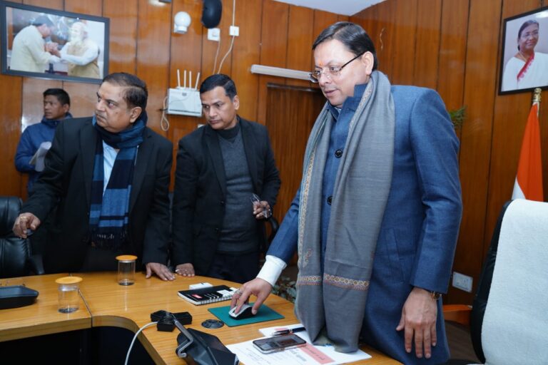  मुख्यमंत्री बोले, ऑनलाइन आरटीआई पोर्टल बनने से दूरस्थ और पर्वतीय क्षेत्रों के लोगों को मिलेगा लाभ