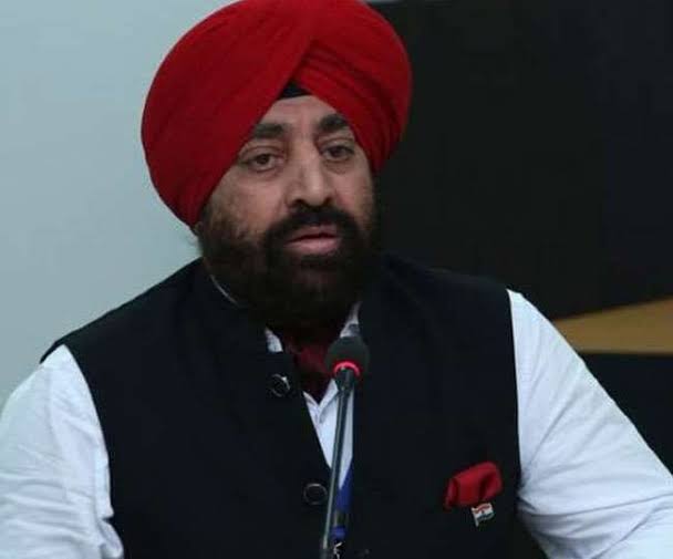  राज्यपाल बोले, युवा राष्ट्र निर्माण में सक्रिय भूमिका निभाकर देश और प्रदेश के बदलाव का नेतृत्व करें