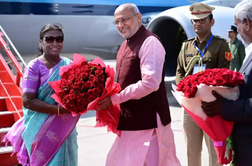  राष्ट्रपति मुर्मू का रांची पहुंचने पर राज्यपाल और मुख्यमंत्री ने किया स्वागत