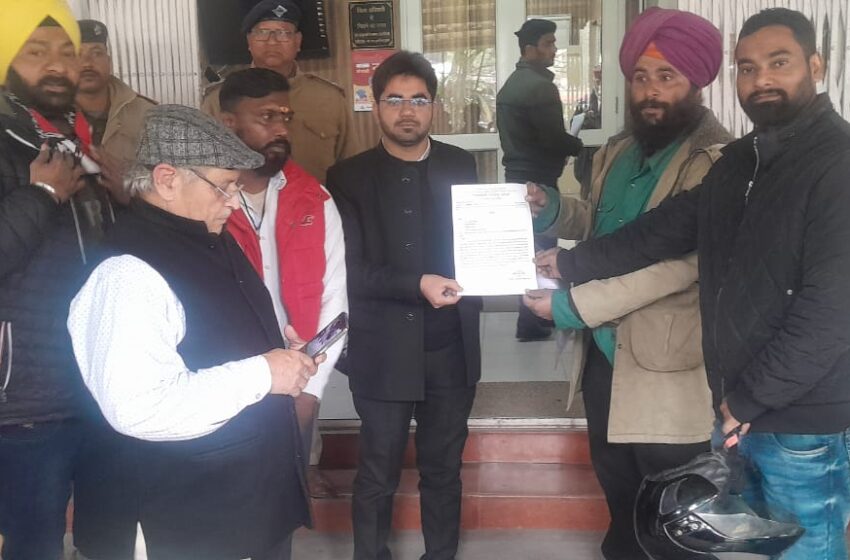  राष्ट्र वादी सिख मोर्चा ने राज्य पाल उत्तराखंड को व राष्ट्र वादी स्वभिमानी पंजाबी मोर्चा ने मुख्य मंत्री उत्तराखंड को ज्ञापन भेज सिखों को पाकिस्तान भेजनें की धमकी देने वाले पर रासूका व अन्य कार्यवाही करने की माँग