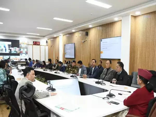  दुर्घटना मुक्त होगी चारधाम यात्रा की राह, मुख्य सचिव ने दी दो महीने की डेडलाइन