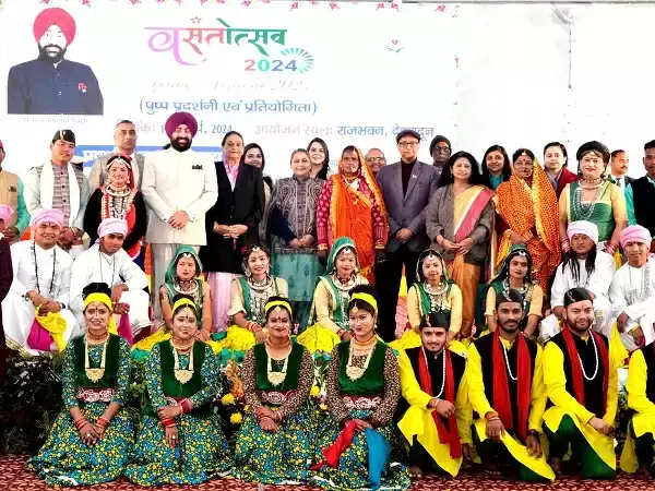  सांस्कृतिक संध्या में दिखी उत्तराखंड की समृद्ध लोक कला की झलक