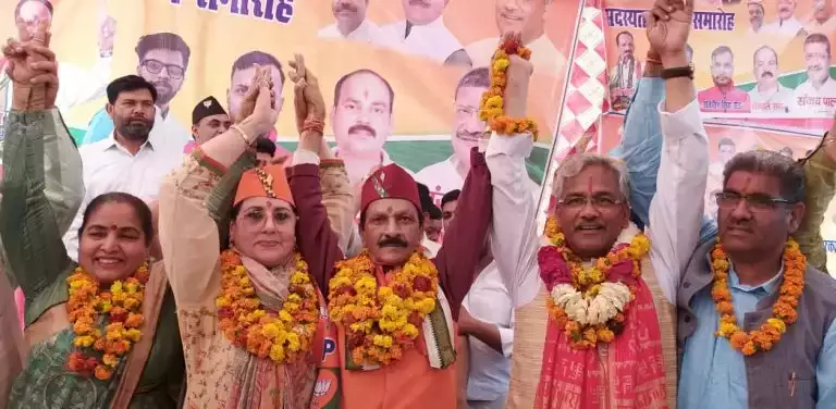  रुड़की के पूर्व पालिकाध्यक्ष दिनेश कौशिक भाजपा में शामिल