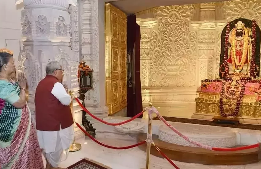  राजस्थान के राज्यपाल कलराज मिश्र ने किए रामलला के दर्शन