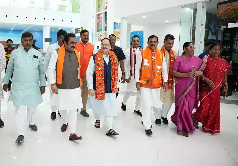  भाजपा अध्यक्ष जेपी नड्डा जबलपुर पहुंचे, विभिन्न कार्यक्रमों में होंगे शामिल