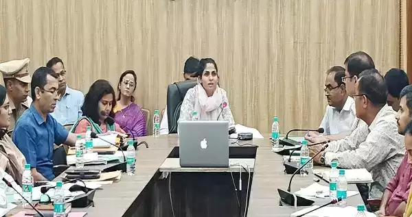  वनाग्नि को लेकर दून प्रशासन अलर्ट, मानसून की तैयारियां तेज