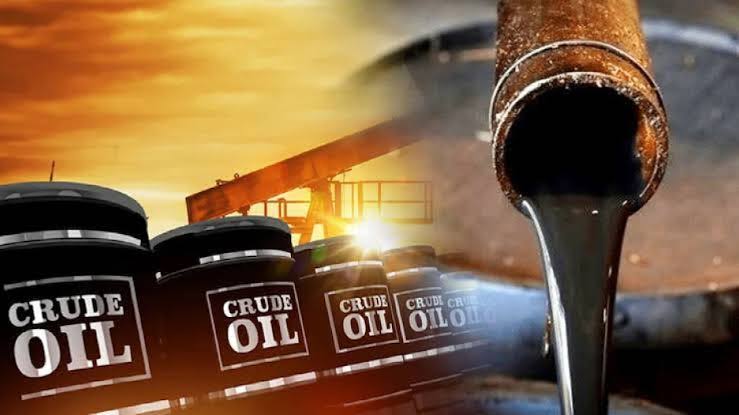  कच्चा तेल 90 डॉलर प्रति बैरल के करीब, पेट्रोल-डीजल की कीमत स्थिर
