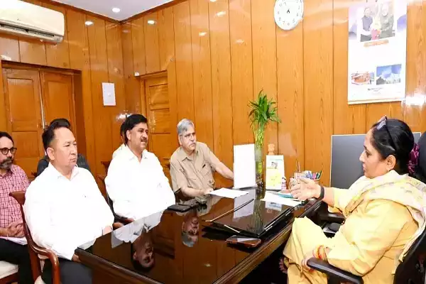  विधानसभा अध्यक्ष ने 400 केवी खंदूखाल-रामपुरा लाइन निर्माण की परखी प्रगति