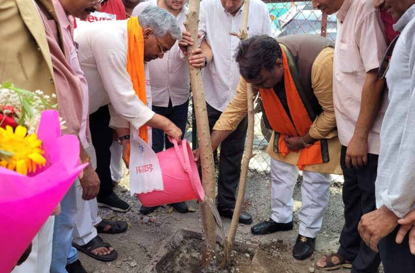  महानगर अध्यक्ष श्री सिद्धार्थ अग्रवाल जी के जन्मदिन के उपलक्ष्य में महानगर कार्यालय में भव्य कार्यक्रम का आयोजन किया