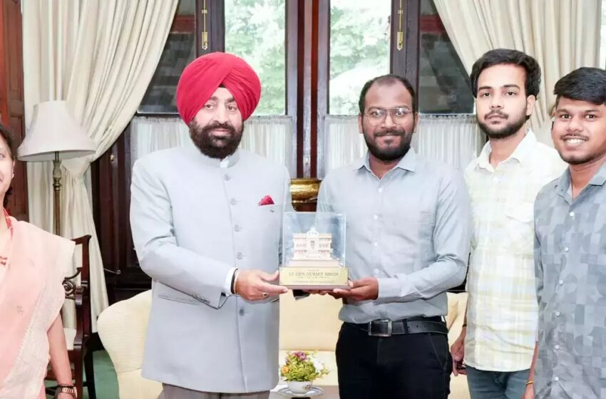  नैनीताल राजभवन में मनाया गया तेलंगाना राज्य का स्थापना दिवस