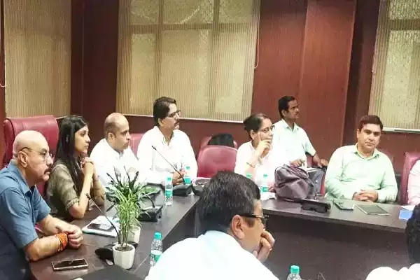  वेक्टर जनित रोगों की रोकथाम के लिए उठाएं कदम, भदौरिया बोलीं- डेंगू के लार्वे को पनपने से रोकें