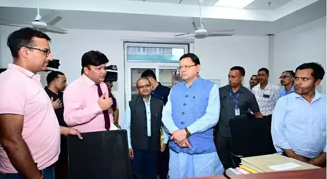  मुख्यमंत्री ने राज्य आपदा परिचालन केन्द्र का किया निरीक्षण
