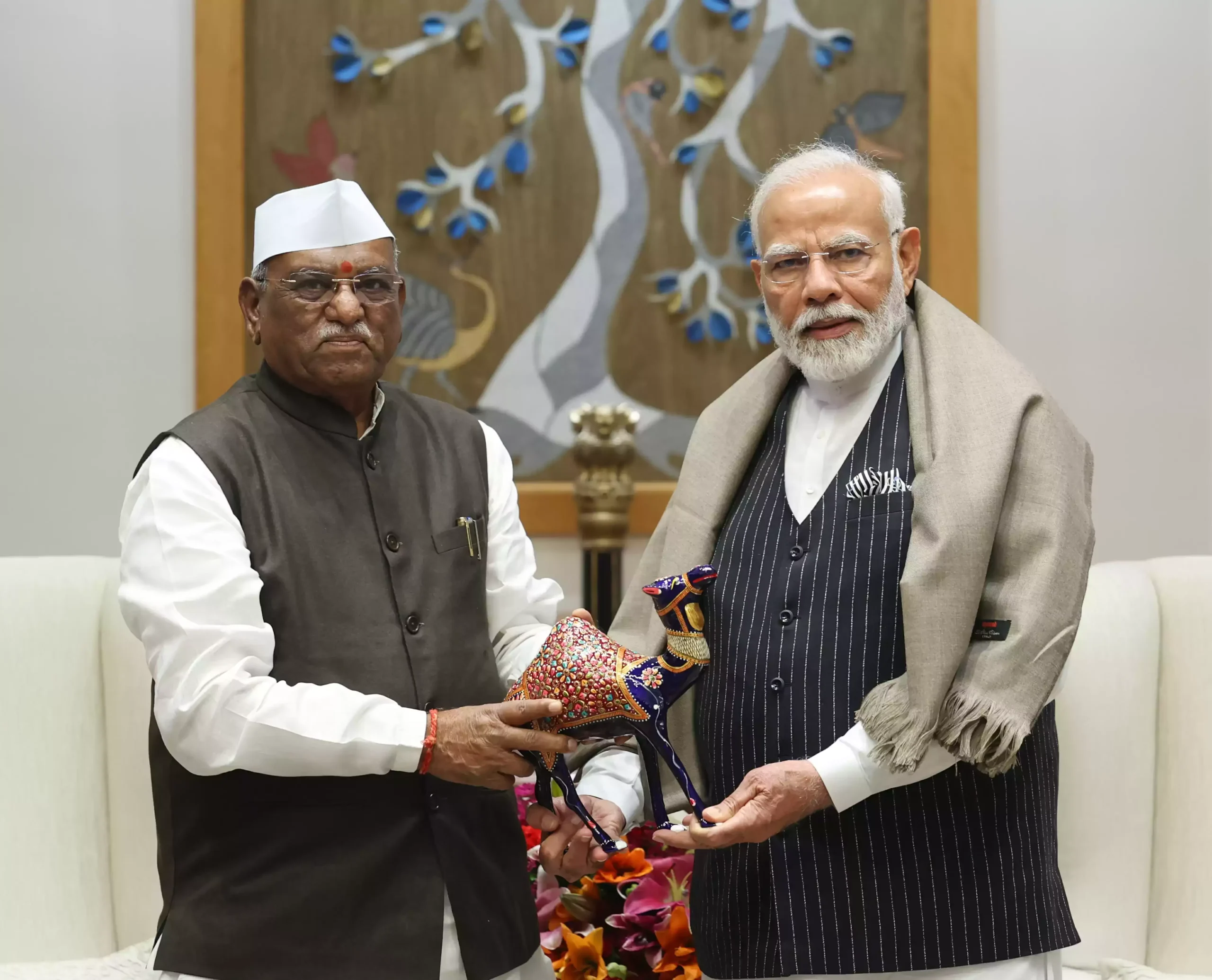  राजस्थान और झारखंड सहित छह राज्यों के राज्यपालों ने प्रधानमंत्री से मुलाकात की