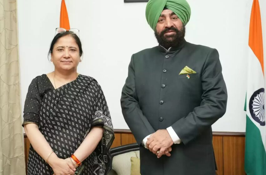  राज्यपाल से मिलीं दून विश्वविद्यालय की कुलपति सुरेखा डंगवाल