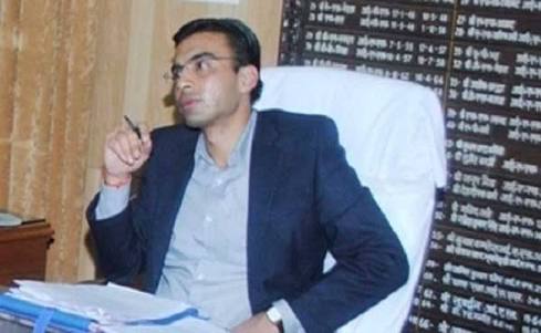  देहरादून के समस्त पेंशन प्राप्त उत्तराखंड राज्य आंदोलनकारी अपना जीवित प्रमाण पत्र जिला कार्यालय में जमा करें