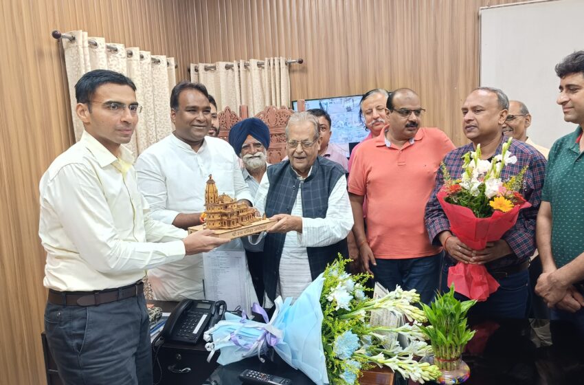  डीएम के पलटन बाजार दौरे के दौरान महिलाओं की सहायता के लिए पलटन बाजार के लिए पिंक बूथ के लिए भी उपलब्ध करा चुके हैं धनराशि