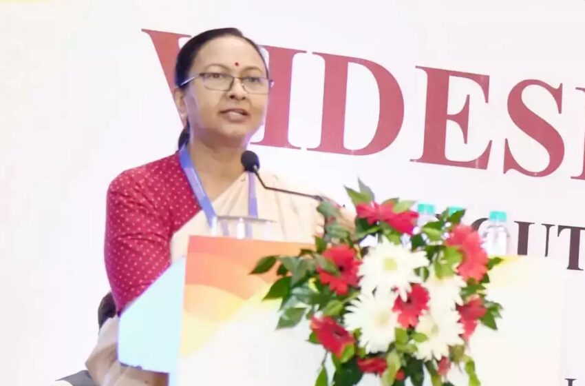  मुख्य सचिव बोलीं, प्रवासियों की सुविधा और कल्याण के लिए बेस्ट प्रैक्टिसेज की जानकारी जरूरी