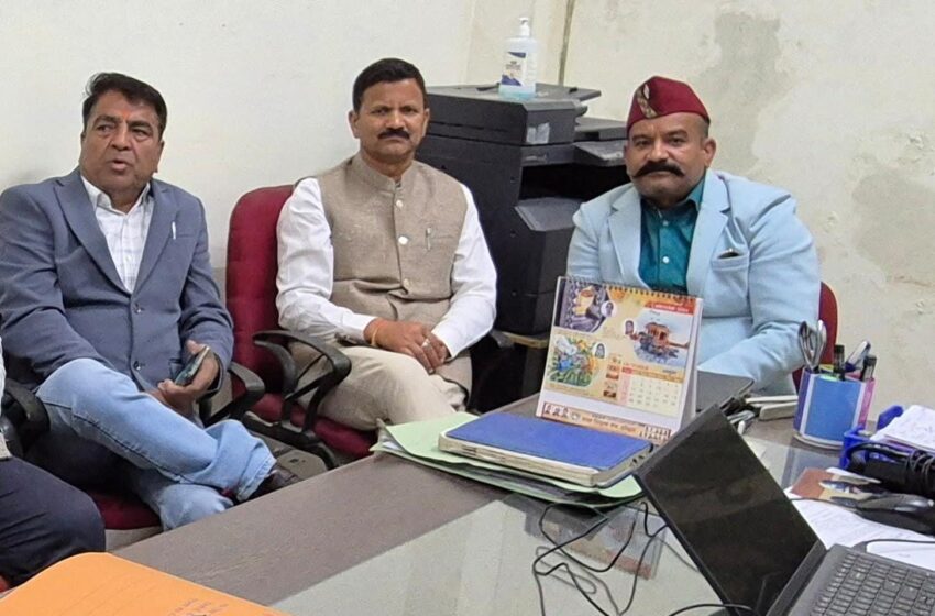  उत्तराखंड प्राइमरी टाचर्स एसोसिएशन / उत्तराखंड राज्य प्राथमिक शिक्षक संघ ने शिक्षा मंत्री की अध्यक्षता में की गई बैठक में प्रतिभाग किया