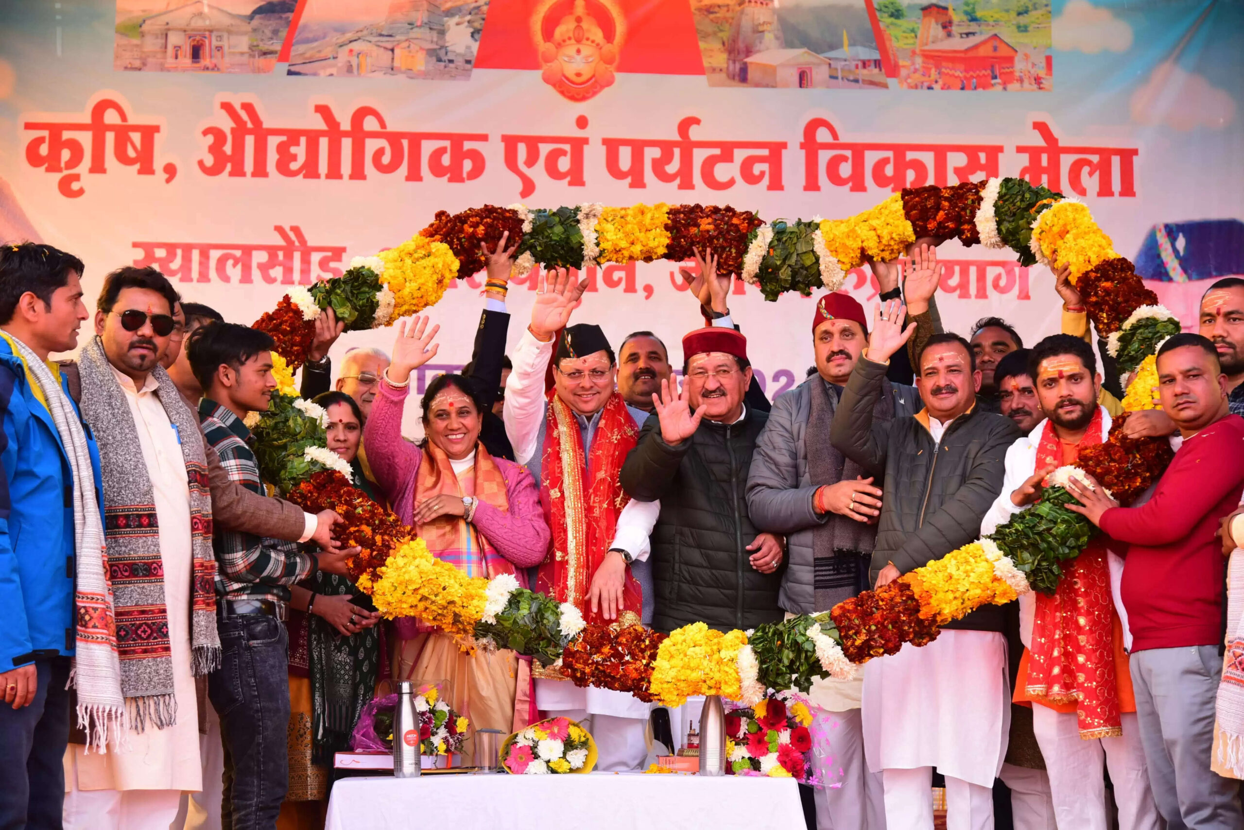  मुख्यमंत्री धामी ने 47.43 करोड़ की 18 महत्वपूर्ण परियोजनाओं का किया शिलान्यास