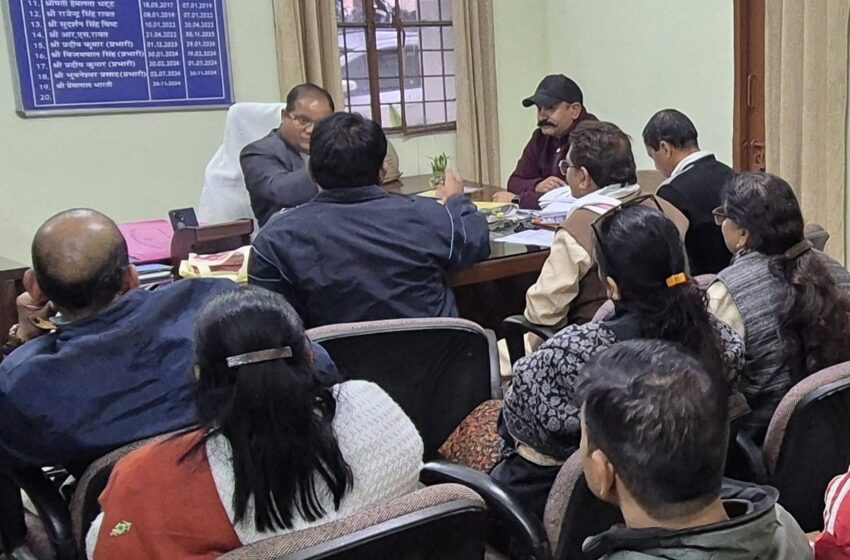  उत्तराखंड राज्य प्राथमिक शिक्षक संघ/उत्तराँचल प्राइमरी टीचर्स एसोसिएशन देहरादून के जिलाध्यक्ष धर्मेन्द्र सिंह रावत के नेतृत्व में जिला शिक्षा अधिकारी (बेसिक) से मुलाकात की