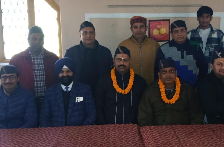  पत्रकारो द्वारा किया गया पुलिस, शासन एवं प्रशासन सम्मान संगठन का गठन