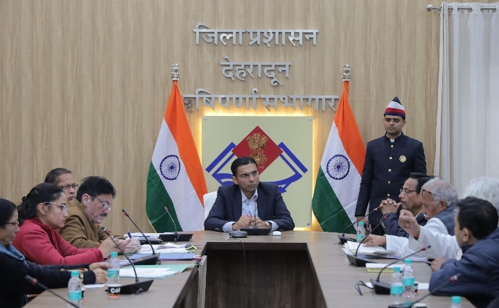  राज्य आंदोलनकारियों की समस्याओं का निस्तारण के लिए किया जाएगा हरसंभव प्रयास : डीएम