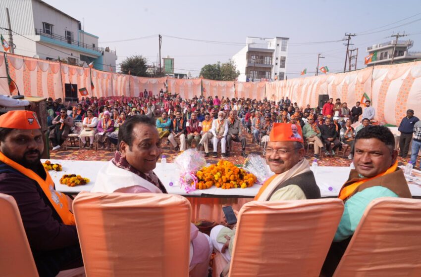  धर्मपुर विधानसभा के विधायक विनोद चमोली के नेतृत्व में भाजपा प्रत्याशी सौरभ थपलियाल ने वार्ड प्रत्याशीयों के लिए रोड-शो एवं जनसभाएं की