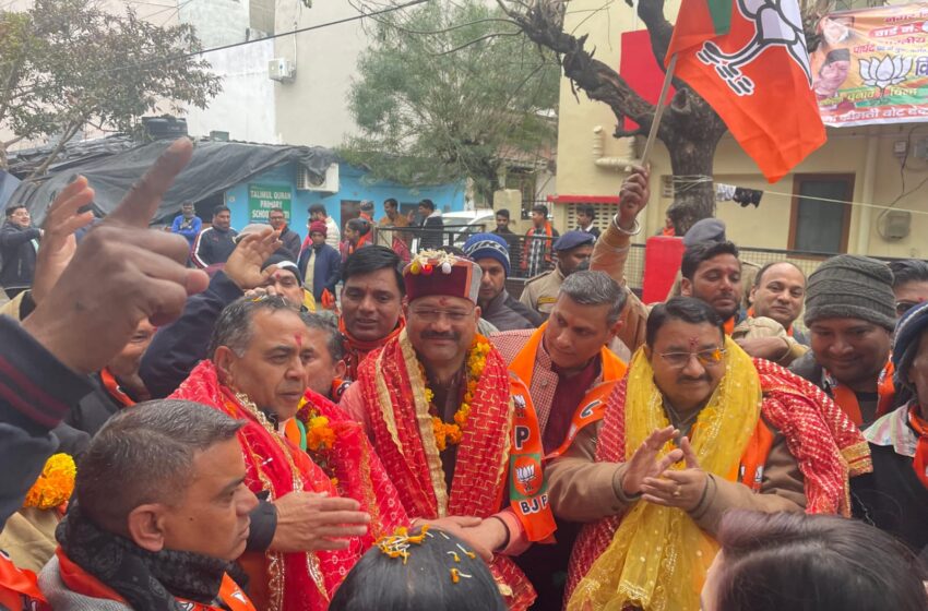  भारतीय जनता पार्टी महापौर के प्रत्याशी सौरभ थपलियाल ने रायपुर विधायक उमेश शर्मा के नेतृत्व में 14 वार्डों में जनसंपर्क एवं जनसभाओं की