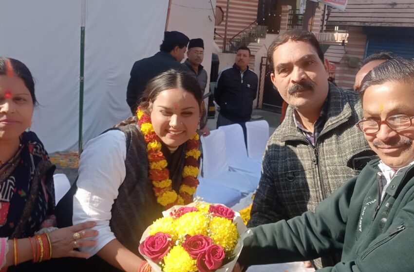  इंदिरा कॉलोनी वार्ड no 18 से भारतीय जनता पार्टी की उमीदवार कुमारी वंशिका सोनकर ने जीत हासिल की