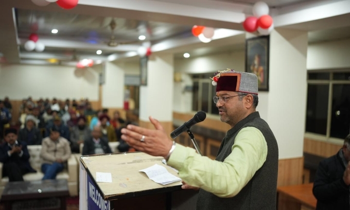  भाजपा महापौर प्रत्याशी सौरभ थपलियाल को प्रबुद्धजन सम्मेलन के माध्यम से वरिष्ठ जनों का आशीर्वाद प्राप्त हुआ