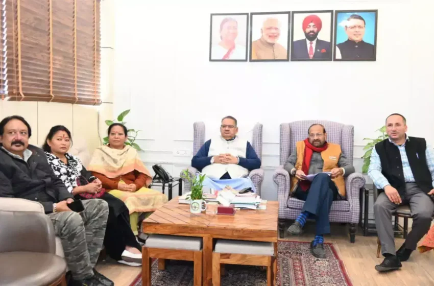  कैबिनेट मंत्री गणेश जोशी ने सुनी ‘परीक्षा पे चर्चा’, विद्यार्थियों को दिए प्रेरक संदेश