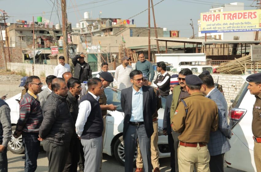  आईएसबीटी में जनमानस एवं आवागमन करने वाली वाहनों को जल्द मिलने जा रही है सुगम सुविधा की सौगात : डीएम