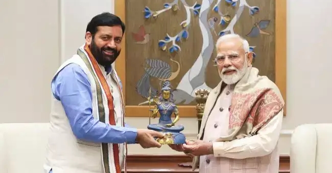  प्रधानमंत्री मोदी से मिले हरियाणा के मुख्यमंत्री सैनी