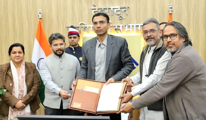  चाइल्ड बैगिंग के साथ-साथ अब व्यस्क भिक्षावृत्ति पर प्रहार की तैयारी में है प्रशासन