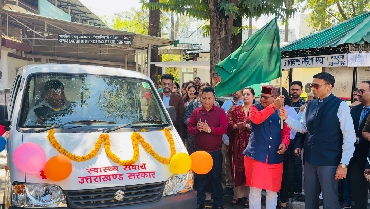  मानवता की राह पर निस्वार्थ सेवा करते रहना प्रशासन की प्राथमिकता – डीएम