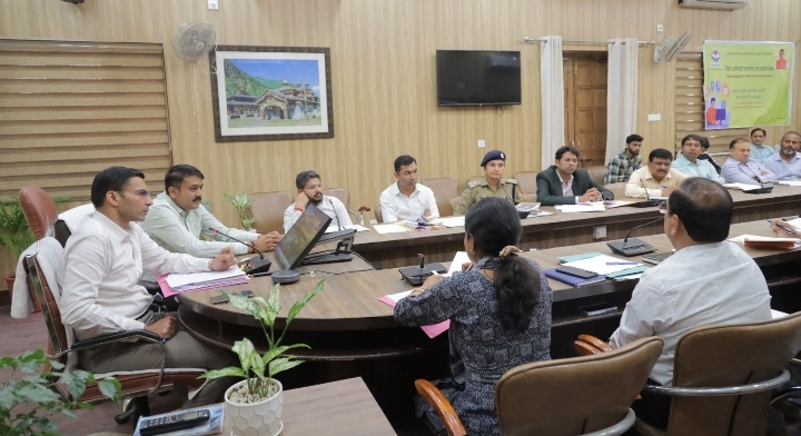  मुख्यमंत्री के मार्गदर्शन में चारधाम यात्रा को सरल, सुगम और सुरक्षित बनाने में जुटा जिला प्रशासन