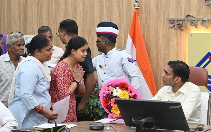  जन समस्याओं का त्वरित समाधान, सरकार की प्राथमिकता : डीएम