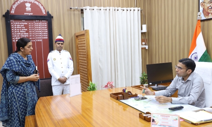  डीएम ने जिला प्रोबेशन अधिकारी को सौपा जिम्मेदारी, कल तक रिपोर्ट देने के निर्देश