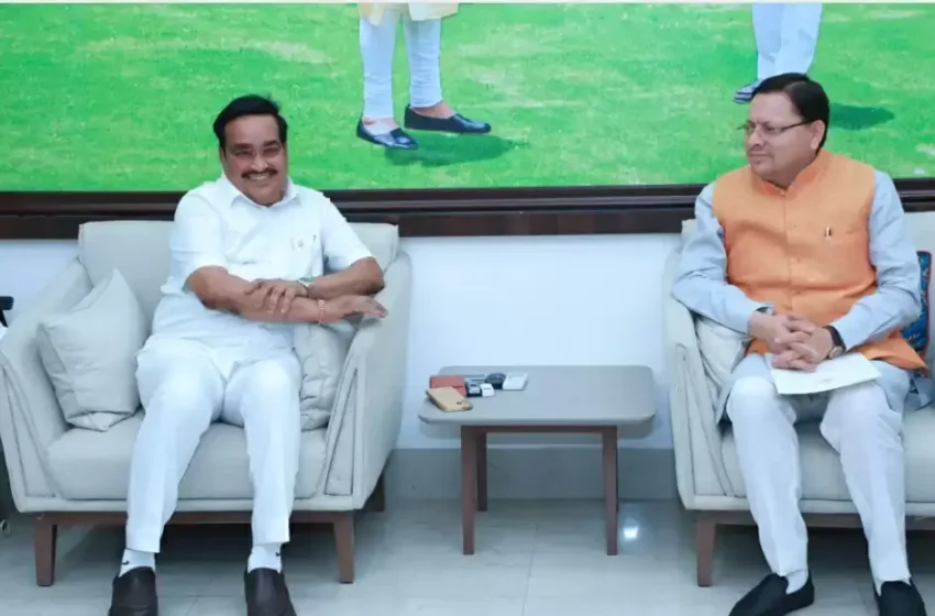  मुख्यमंत्री ने जलशक्ति मंत्री सीआर पाटिल से की भेंट