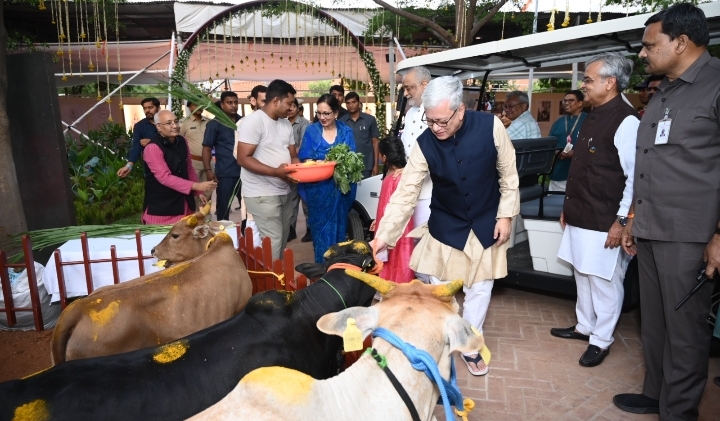  तेलंगाना के माननीय राज्यपाल ने संस्कृति मंत्रालय के सहयोग से विश्व के सबसे पहले ऊर्जा प्रसारण करने वाले उपवन, बाबूजी वनम् का लोकार्पण किया