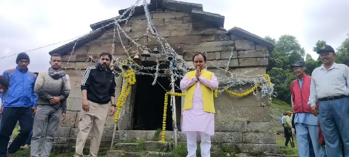  घंडियाल देवता का मंदिर बनेगा पर्यटन का नया केंद्र : डॉ. धन सिंह रावत