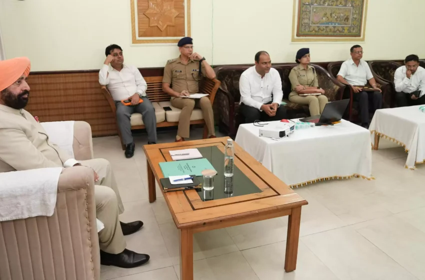  राज्यपाल ने काशीपुर नानकाना साहिब गुरुद्वारा में मत्था टेका